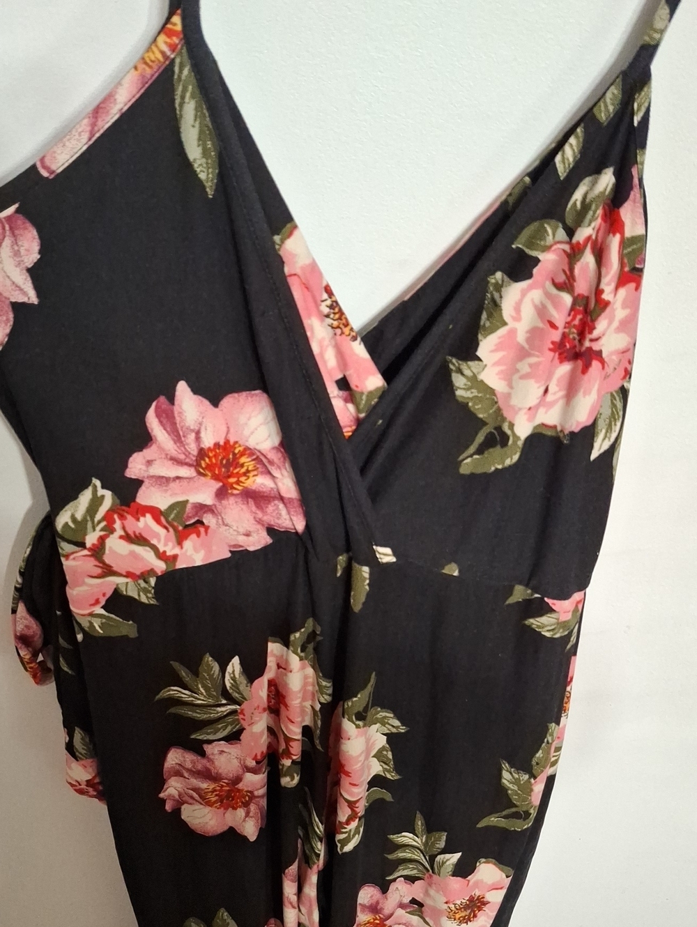 Derek Heart/ Black Jumpsuit with Pink Floral Print- W Sz Medium - Picture 5 of 7